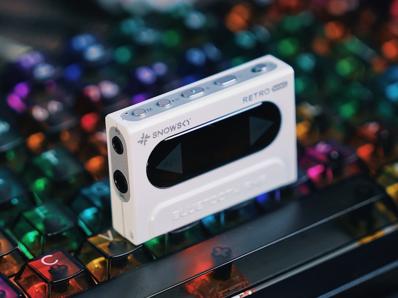 The Great Aesthetic Rebellion: Why Your 2025 Gadget Wishlist Proves Tech Giants Are Losing the Future