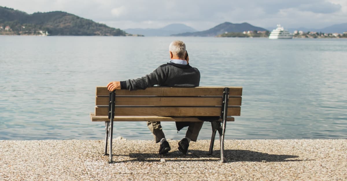 Stop Trying to Sit 'Properly': The Ergonomic Lie That's Making You Miserable